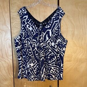NIC+ZOE Navy and White Patterned Blouse